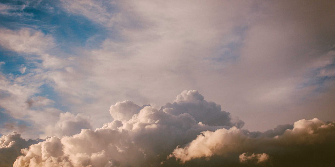 Waarom het weer migraine kan uitlokken: de invloed van luchtdruk op je hersenen en elektrolytenbalans